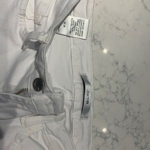 Joe’s cropped skinny white ankle Jean